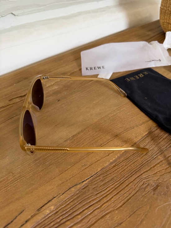 KREWE - Picture 4 of 6